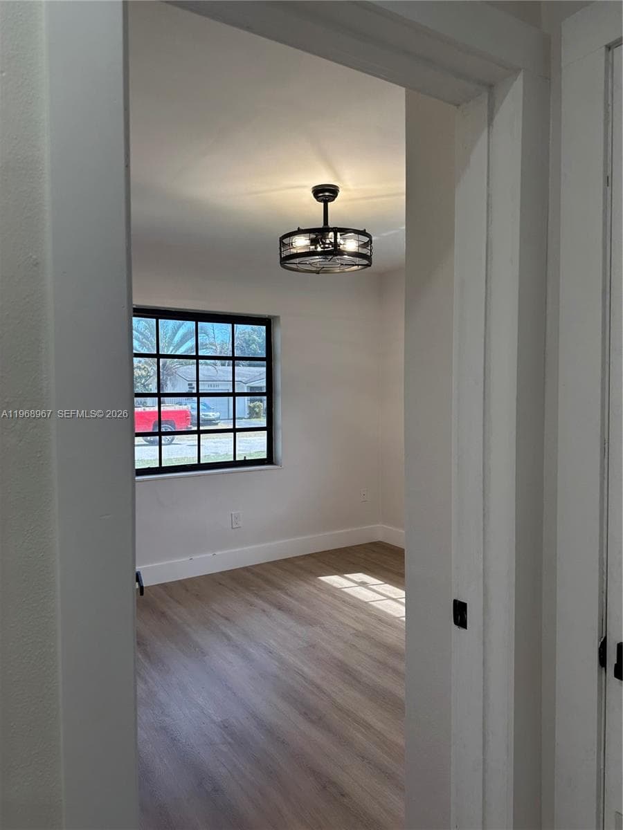 15200 SW 109 ave, Miami FL 33157 — 11