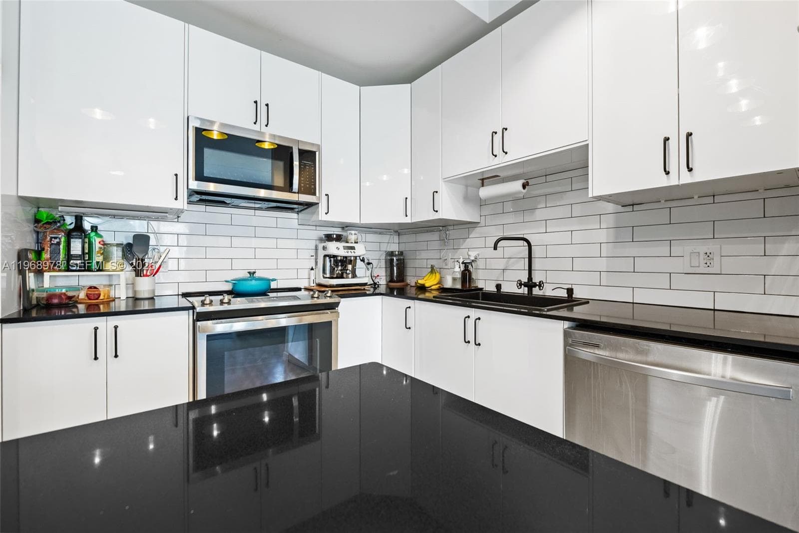 133 NE 2nd Ave # 1606, Miami FL 33132 — 5