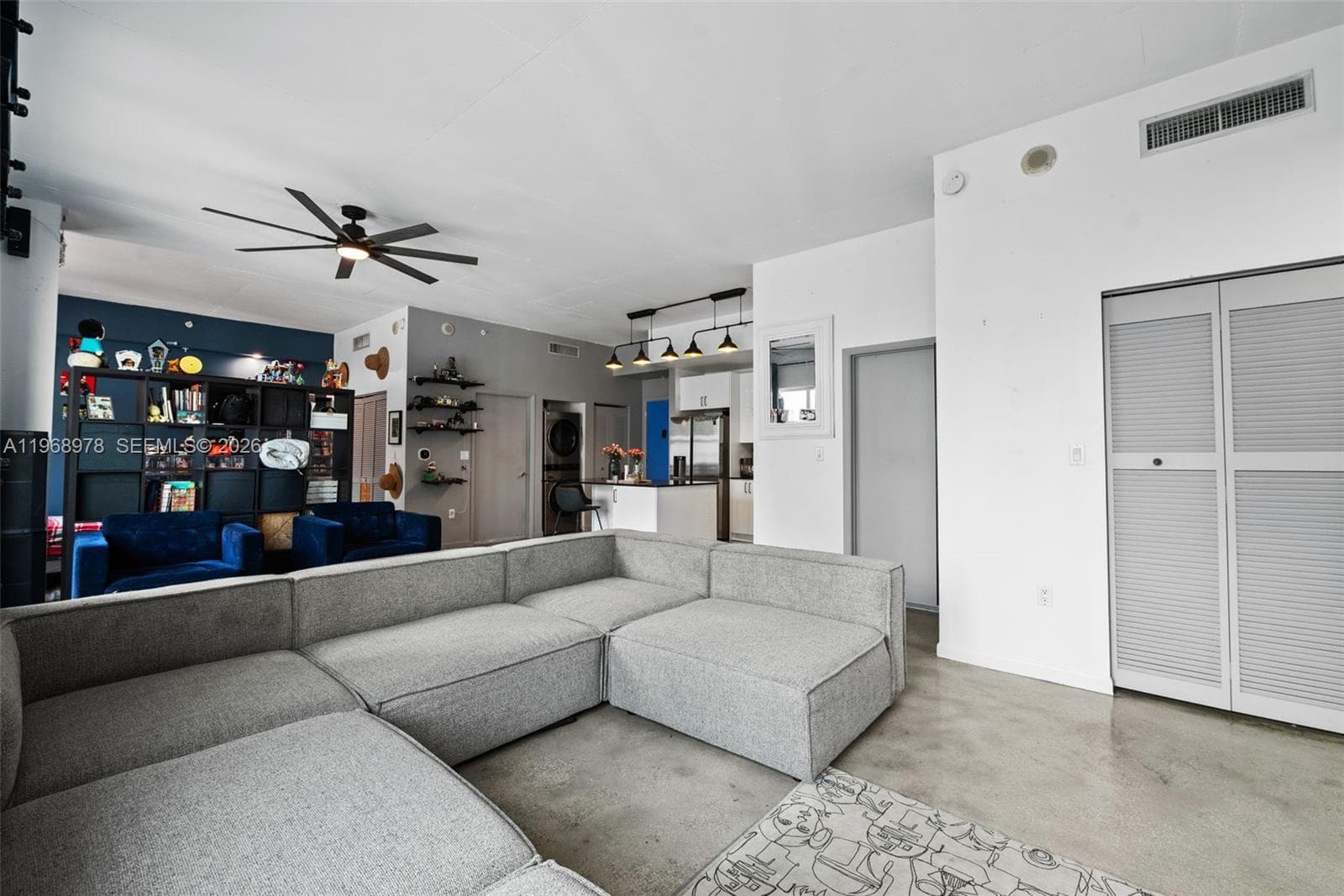 133 NE 2nd Ave # 1606, Miami FL 33132 — 10