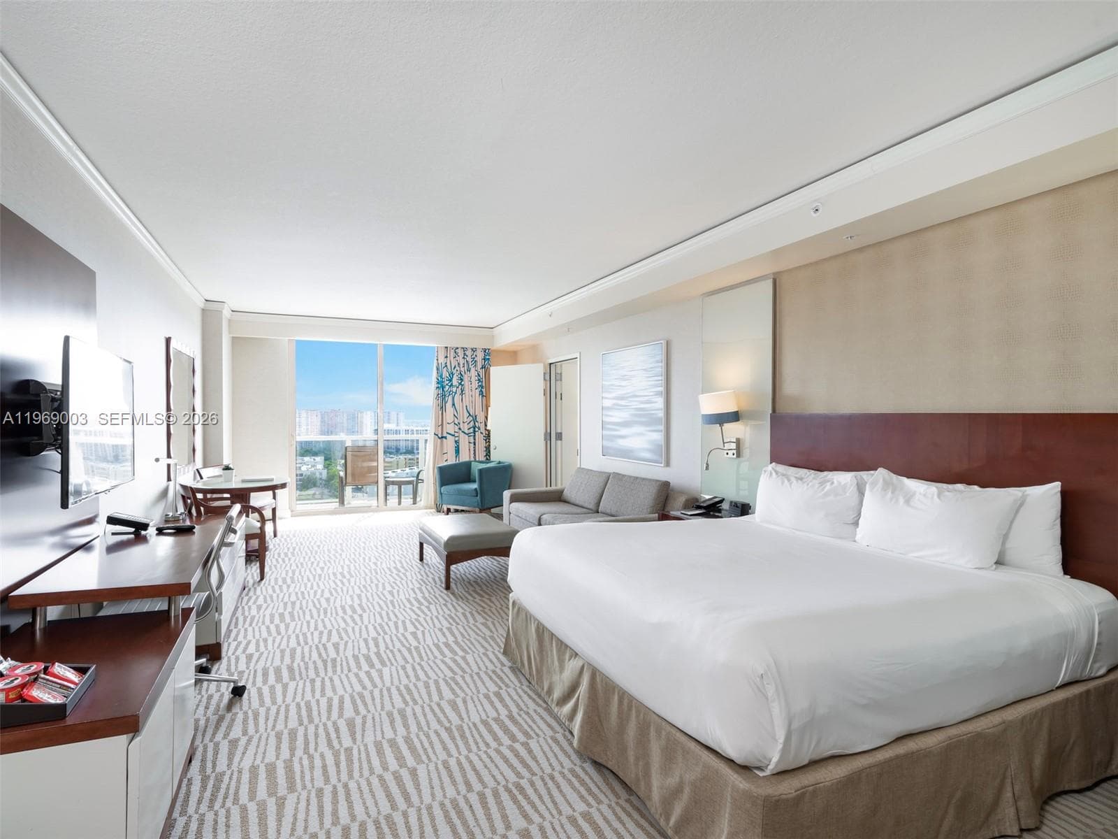 18001 Collins Ave # 1417, Sunny Isles Beach FL 33160 — 1