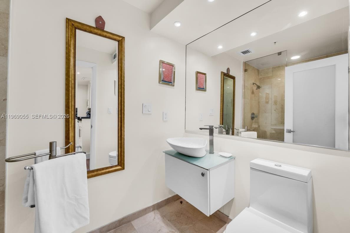 10275 Collins Ave # 102, Bal Harbour FL 33154 — 17