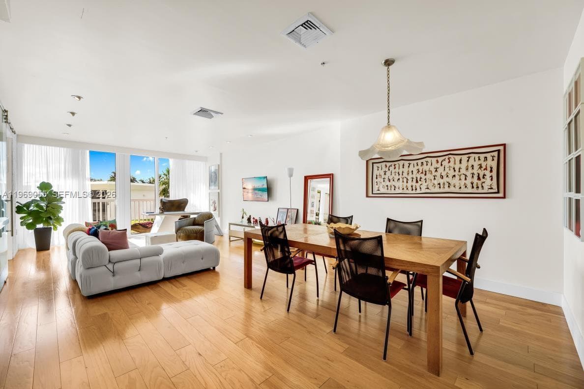 10275 Collins Ave # 102, Bal Harbour FL 33154 — 8