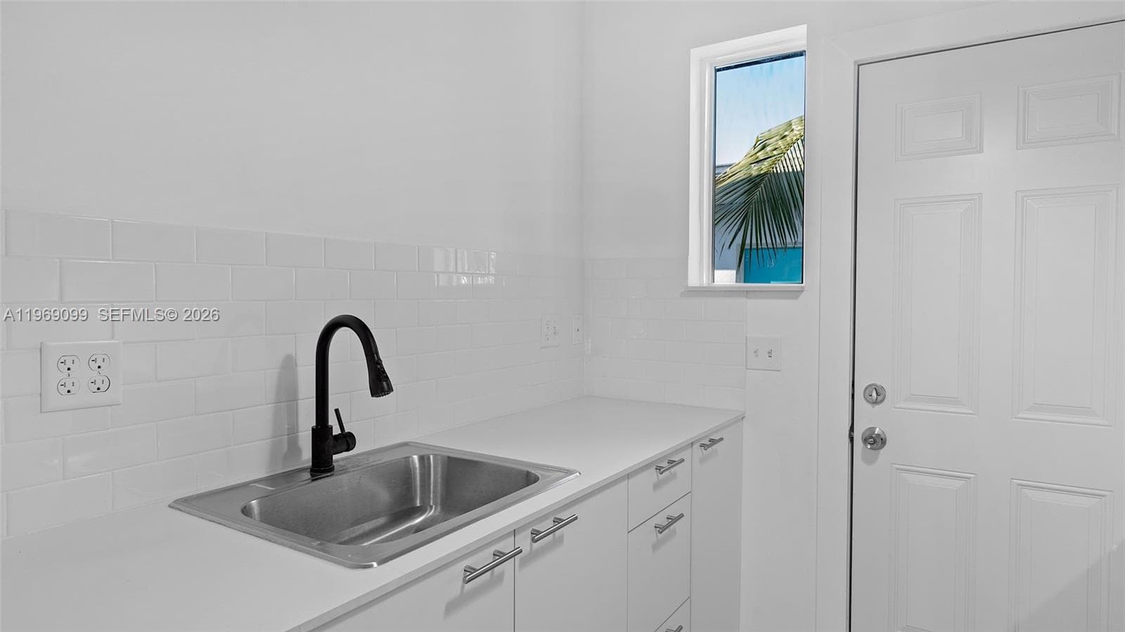 1561 Jefferson Avenue, Miami Beach FL 33139 — 55