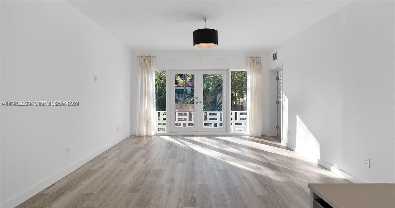 1561 Jefferson Avenue, Miami Beach FL 33139 — 15