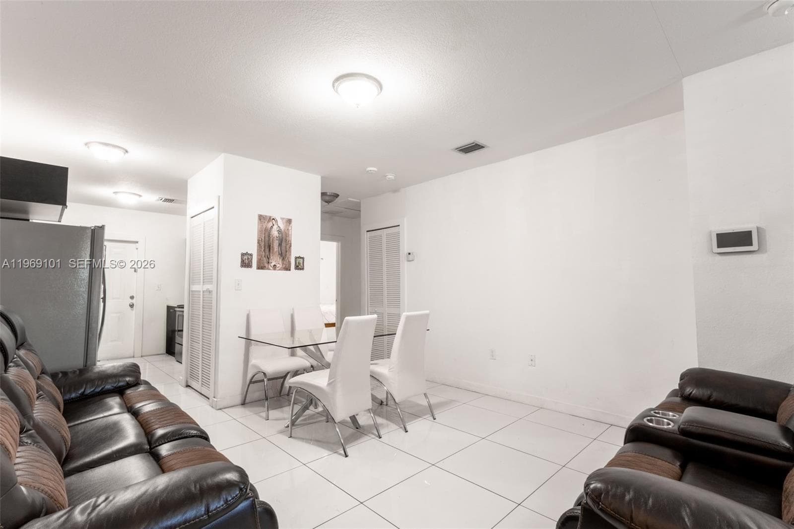 1998 NW 47th St, Miami FL 33142 — 9