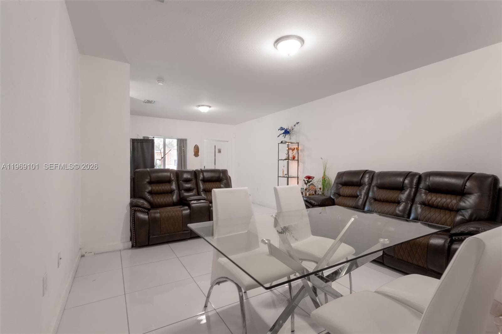1998 NW 47th St, Miami FL 33142 — 10