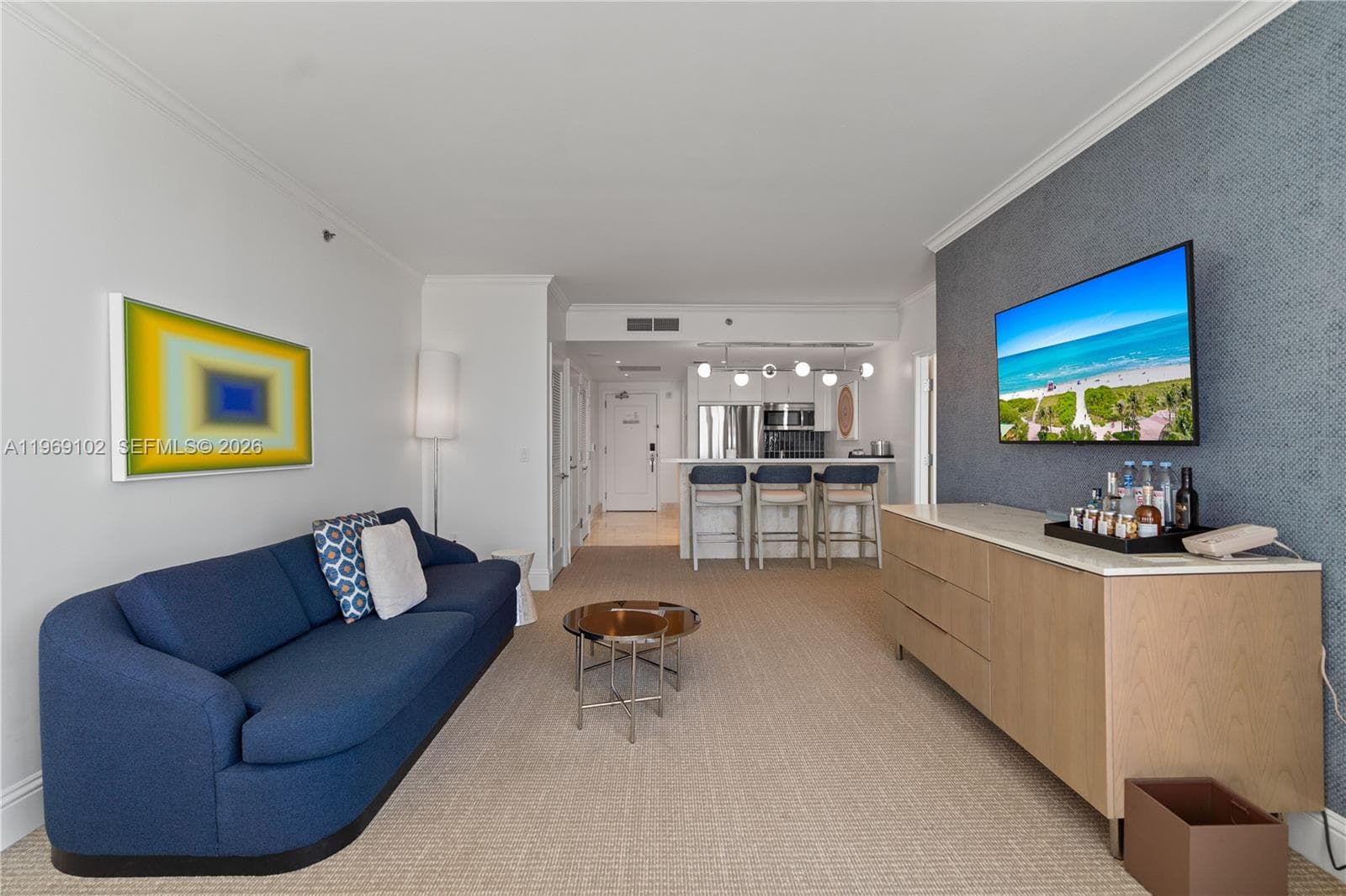 4401 Collins Ave # 1706, Miami Beach FL 33140 — 17