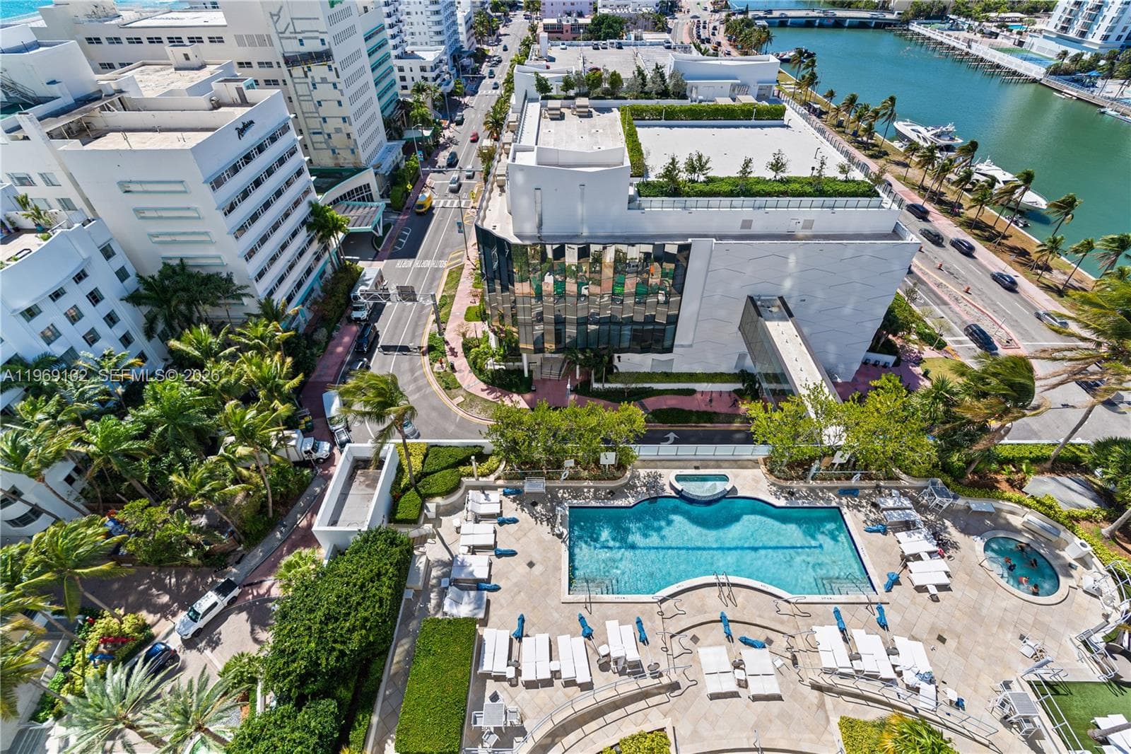 4401 Collins Ave # 1706, Miami Beach FL 33140 — 7