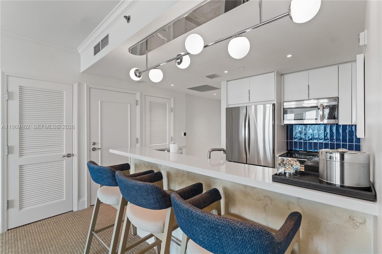 4401 Collins Ave # 1706, Miami Beach FL 33140 — 20