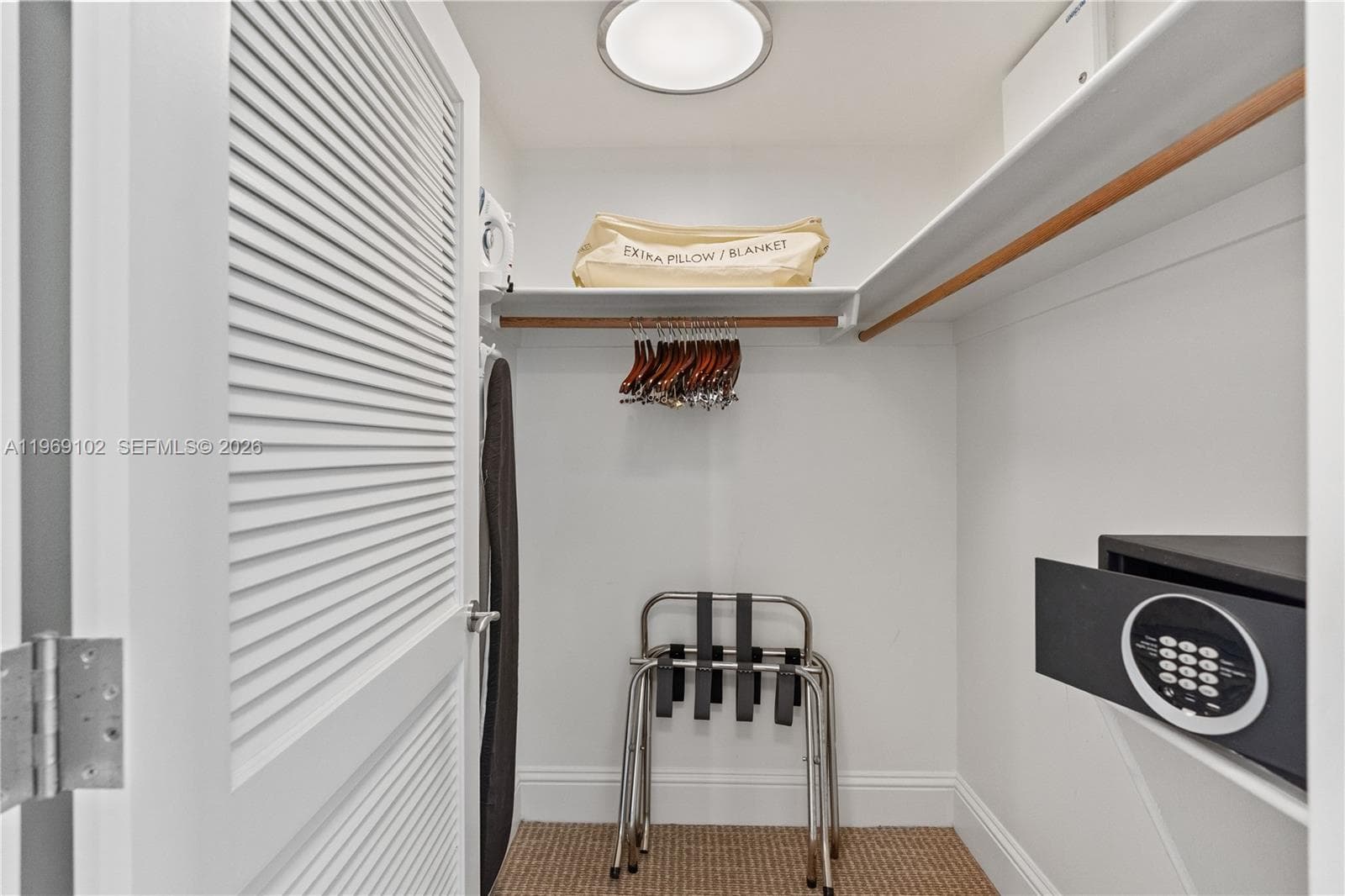 4401 Collins Ave # 1706, Miami Beach FL 33140 — 37