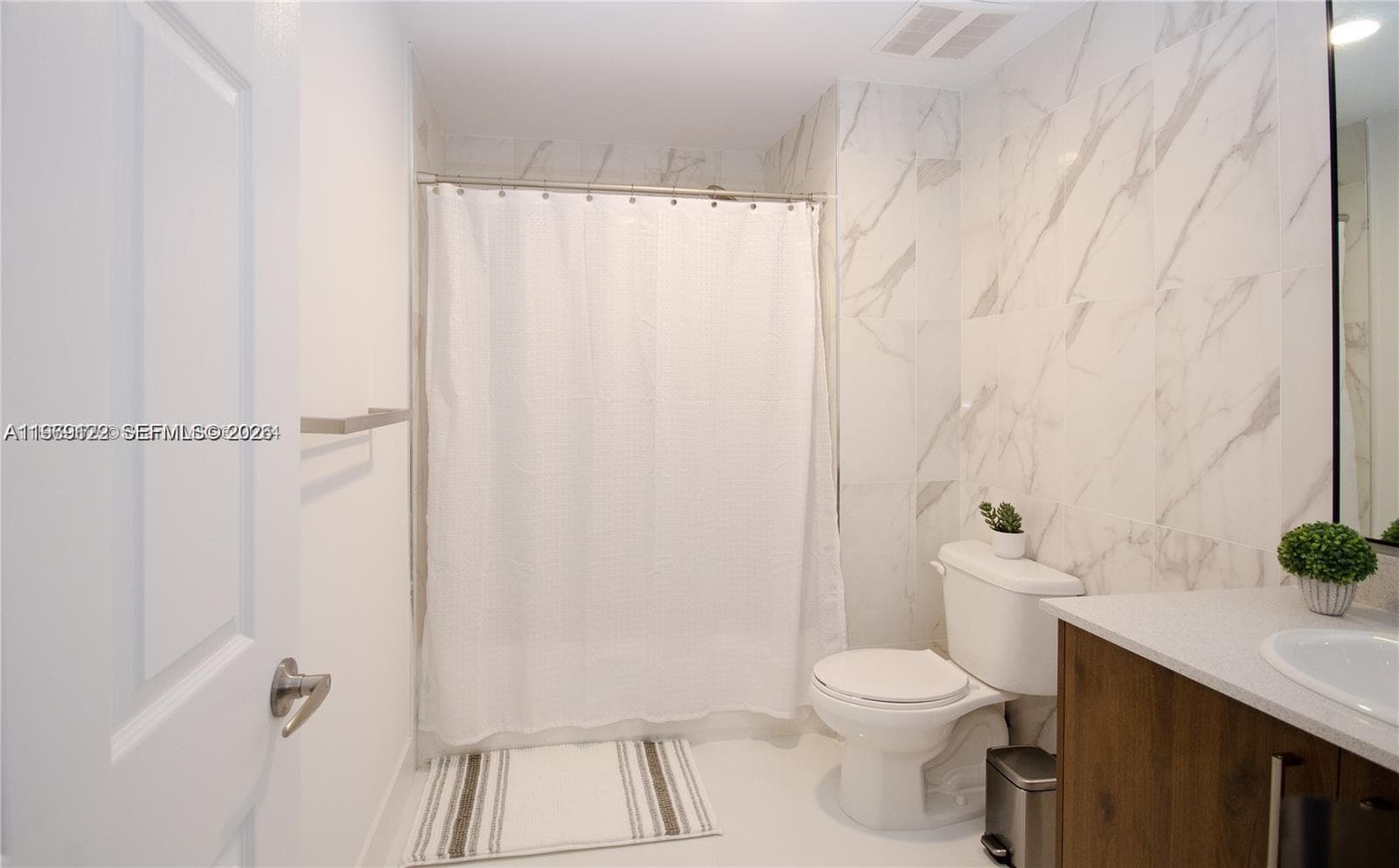 10950 NW 82nd St # 204, Doral FL 33178 — 21