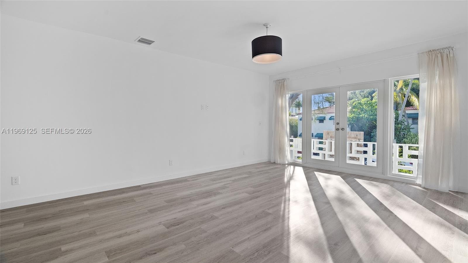 1561 Jefferson Avenue, Miami Beach FL 33139 — 5