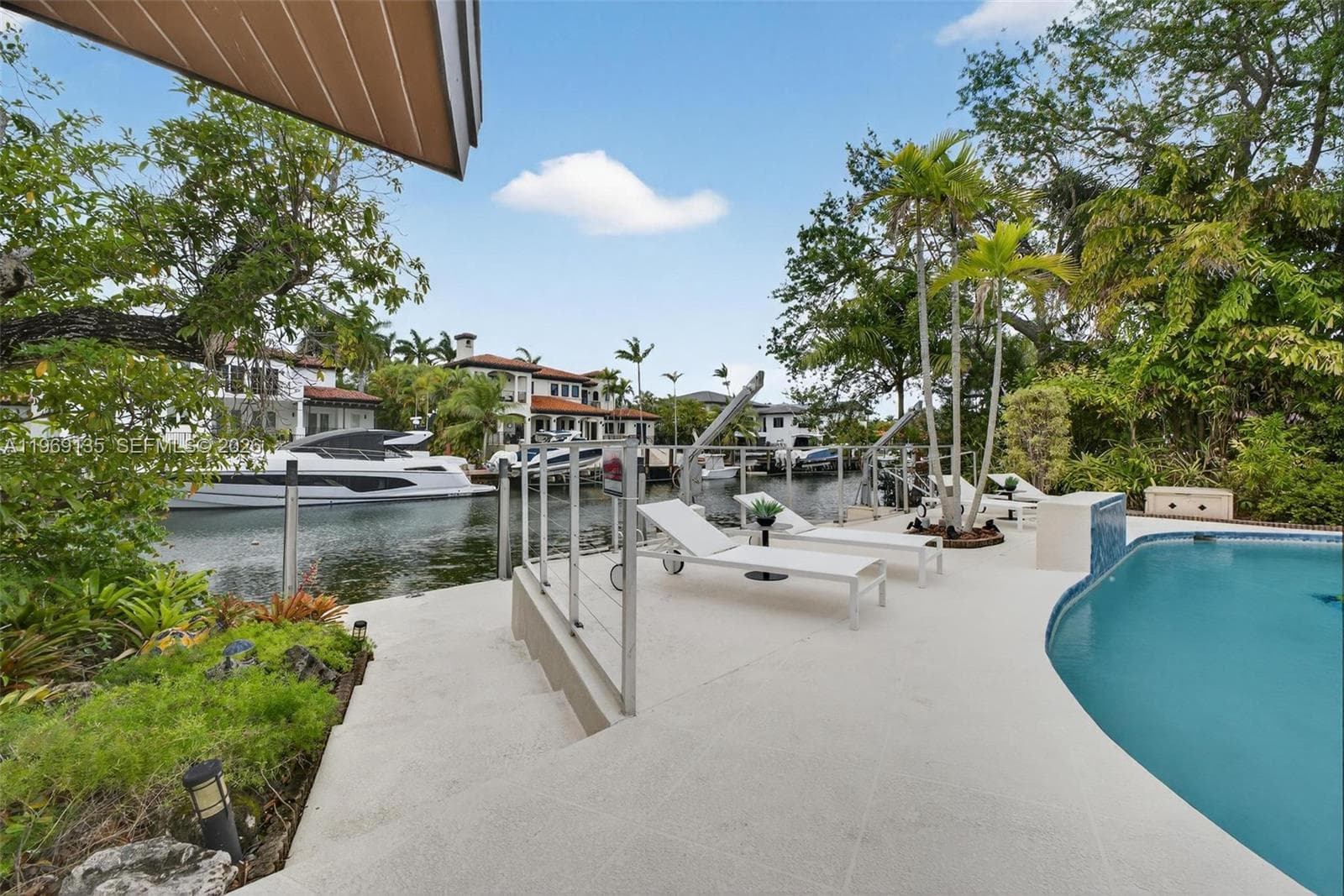 13060 Lerida St, Coral Gables FL 33156 — 20