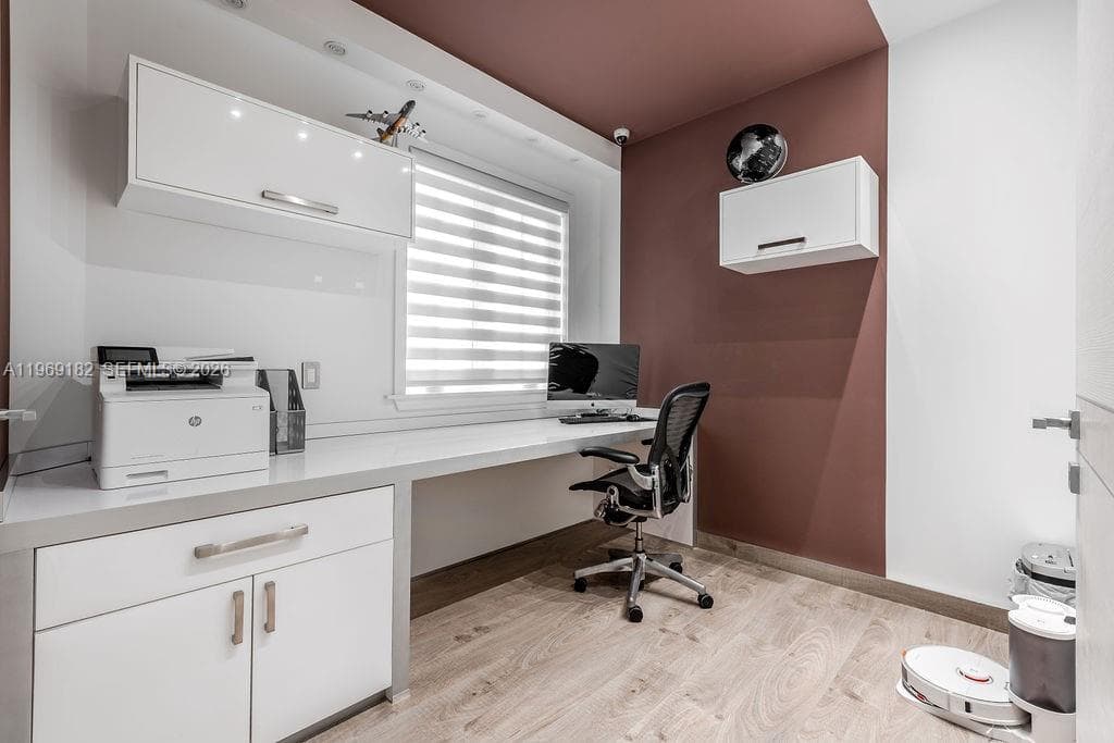 Golden Gate Estates & Mar, Sunny Isles Beach, FL — 17