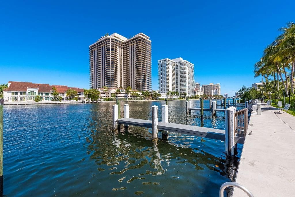 Golden Gate Estates & Mar, Sunny Isles Beach, FL — 40