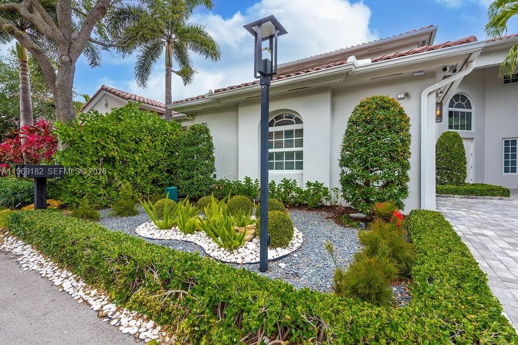 Golden Gate Estates & Mar, Sunny Isles Beach, FL — 4