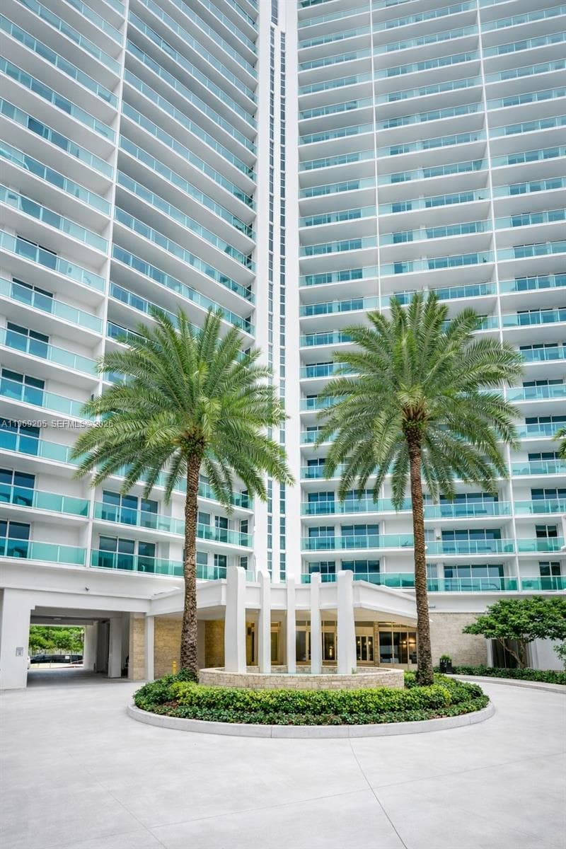 100 Bayview Dr # 310, Sunny Isles Beach FL 33160 — 3