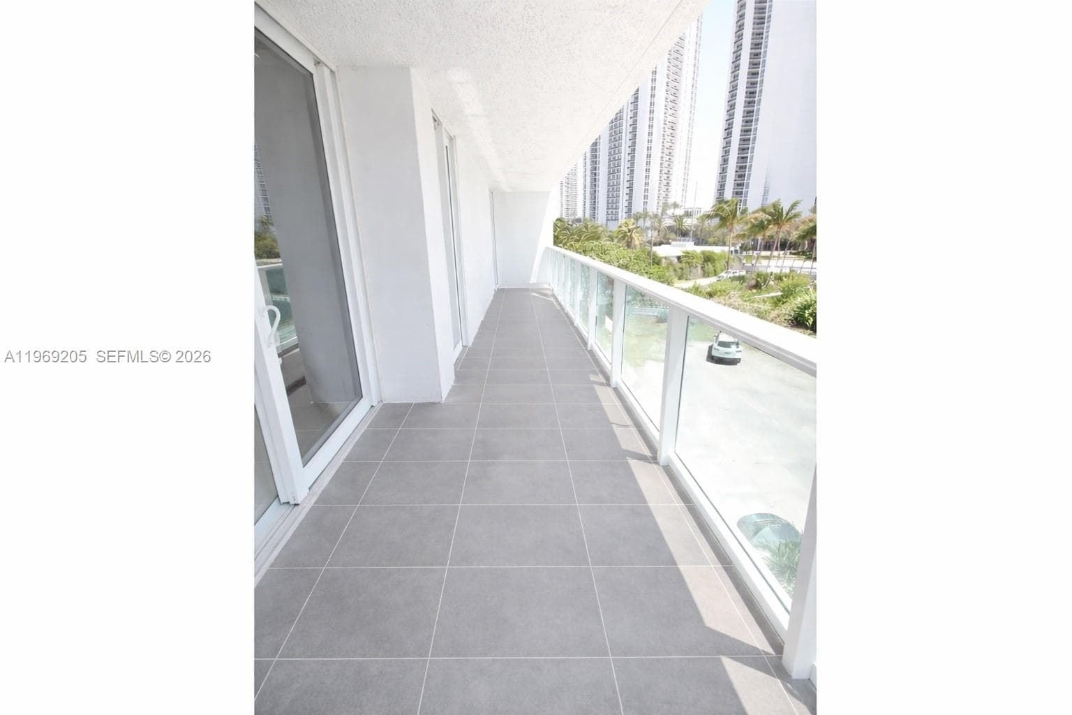 100 Bayview Dr # 310, Sunny Isles Beach FL 33160 — 10