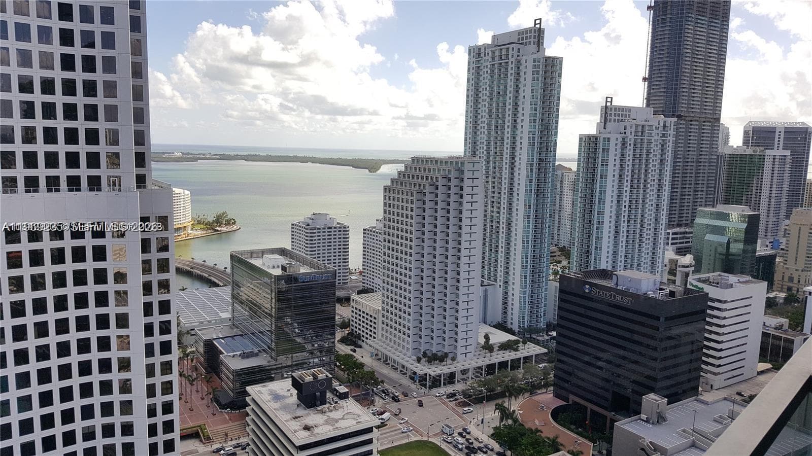 68 SE 6th St # 3305, Miami FL 33131 — 3