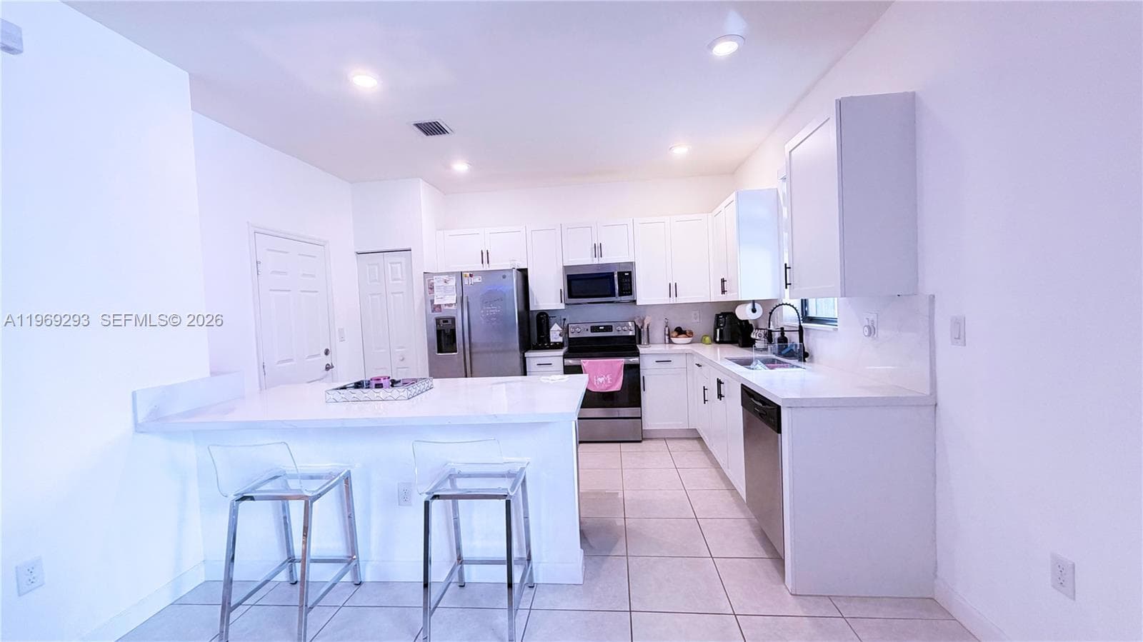 3264 W 100th Ter # 3264, Hialeah FL 33018 — 6