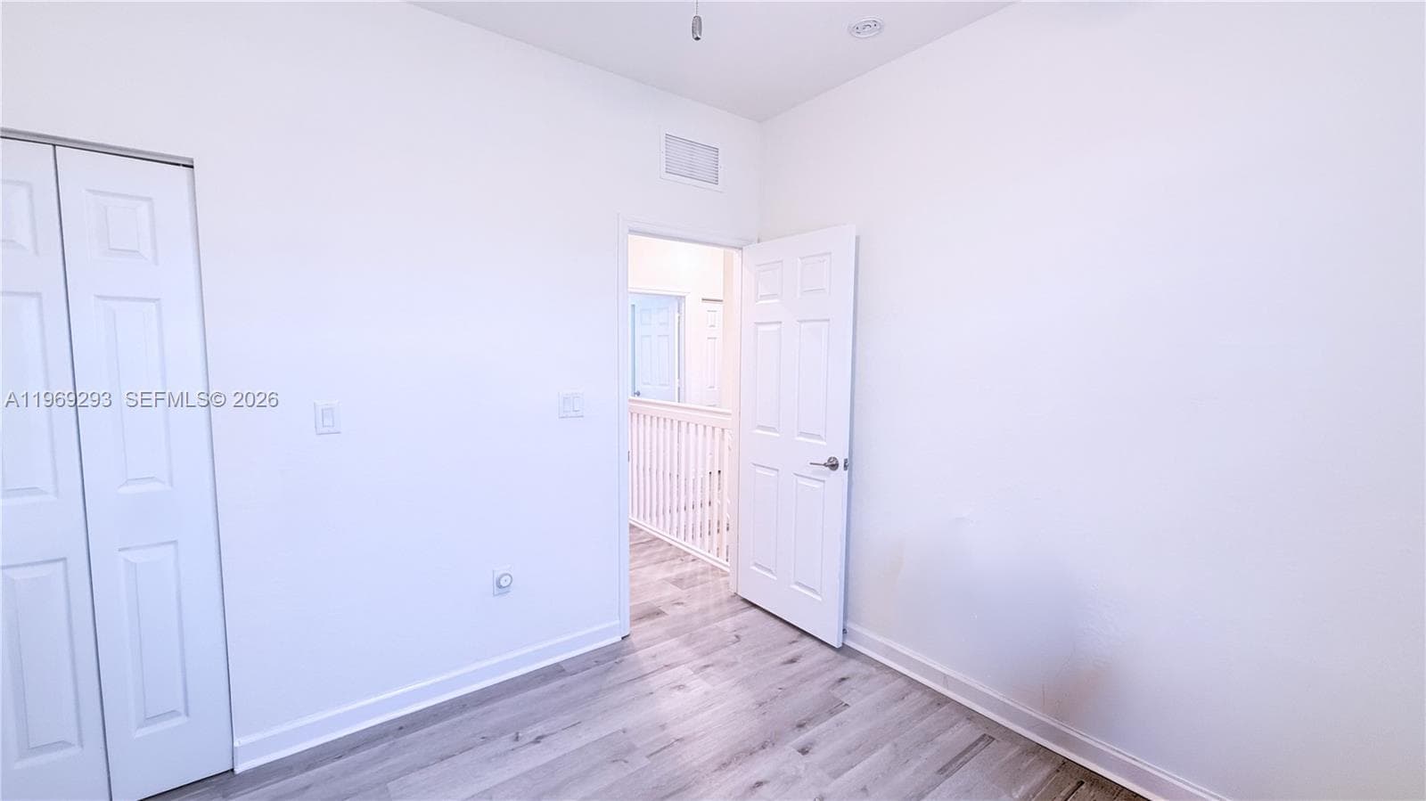 3264 W 100th Ter # 3264, Hialeah FL 33018 — 25