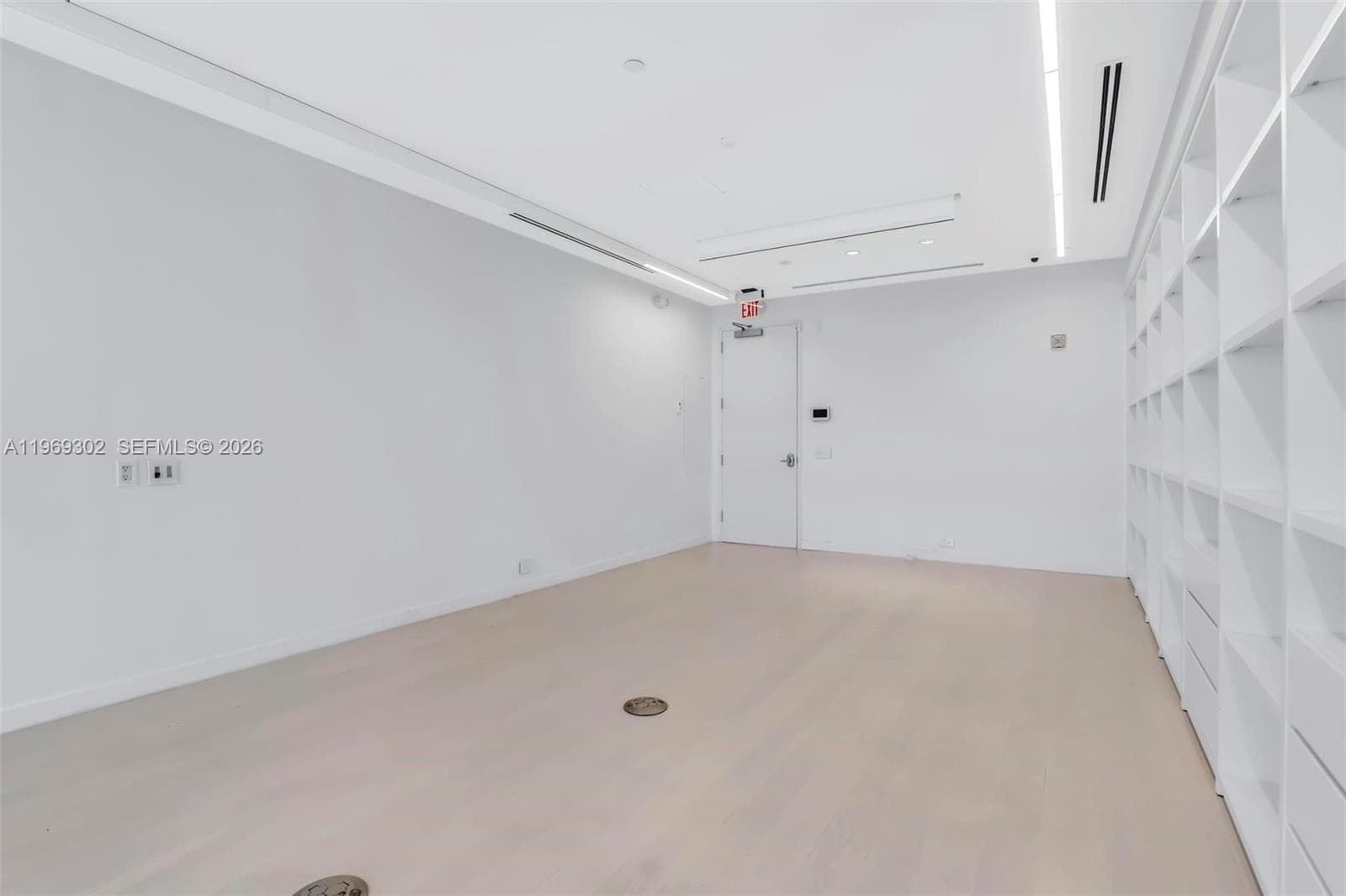 175 SW 7th St # 1715, Miami FL 33130 — 8