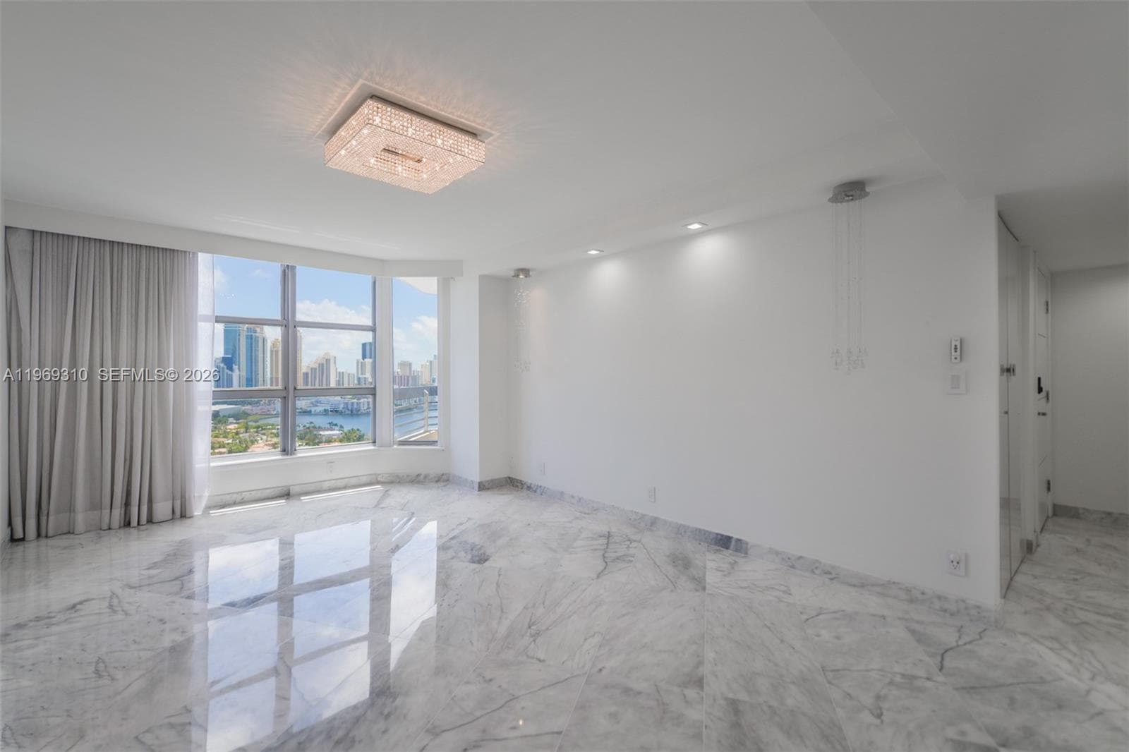 19195 NE 36th Ct # 2707, Aventura FL 33180 — 10