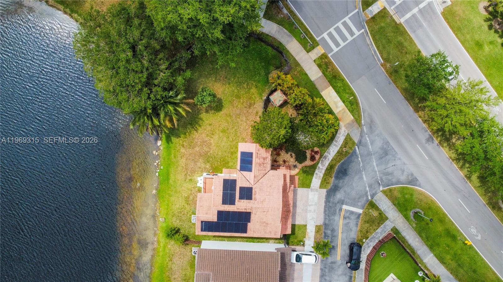 15490 SW 47th St, Miami FL 33185 — 2
