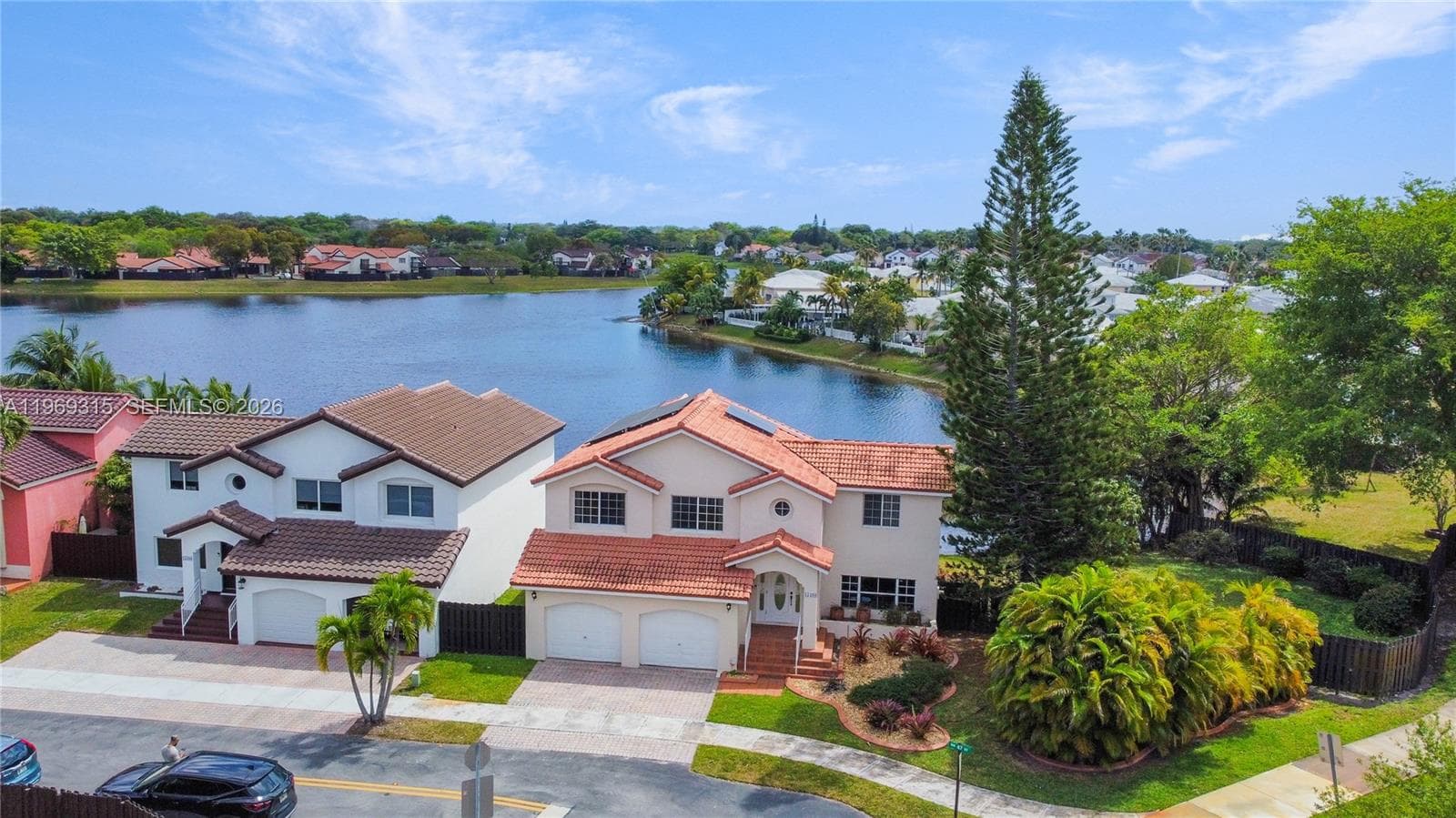 15490 SW 47th St, Miami FL 33185 — 42
