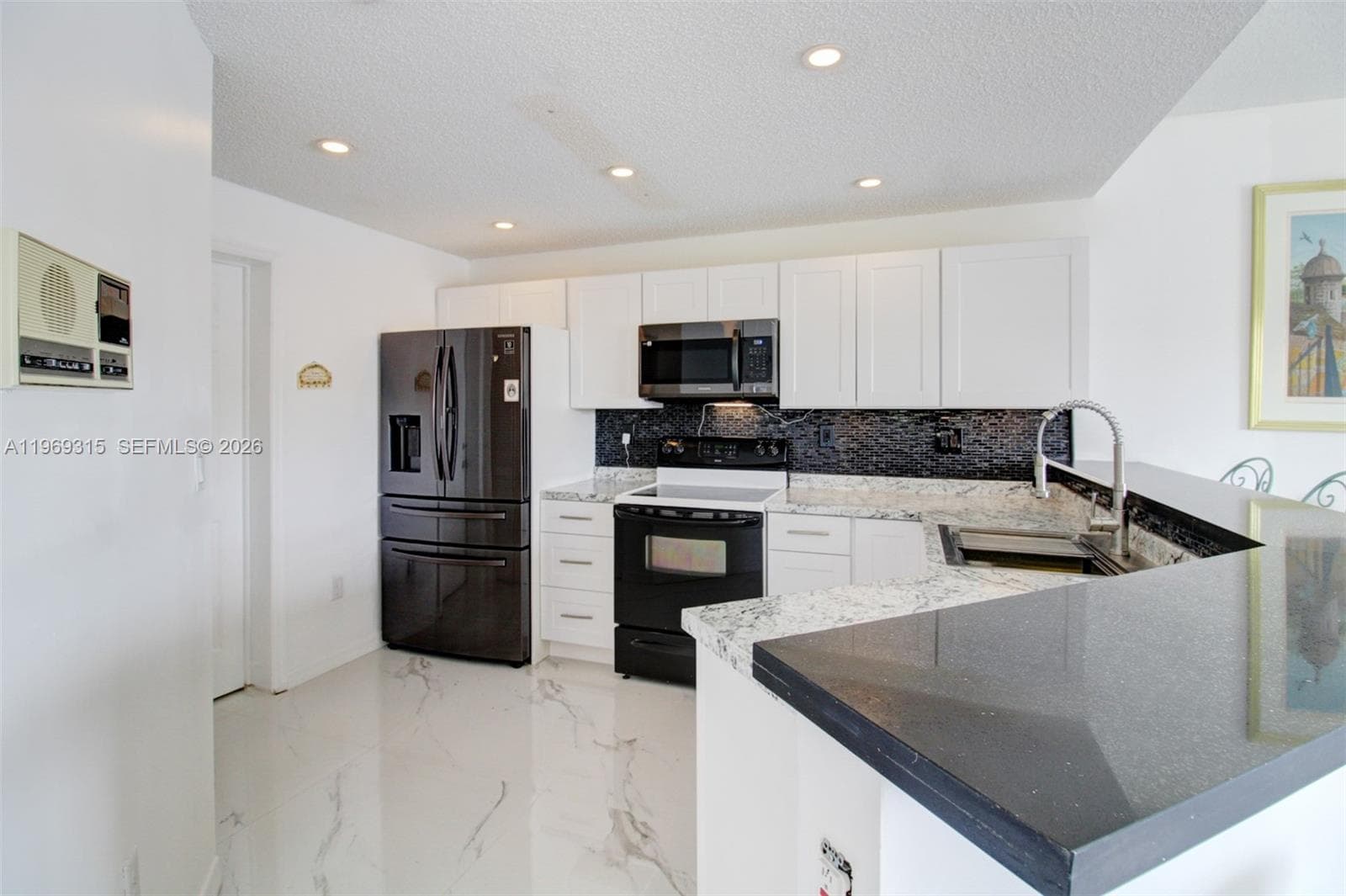 15490 SW 47th St, Miami FL 33185 — 17