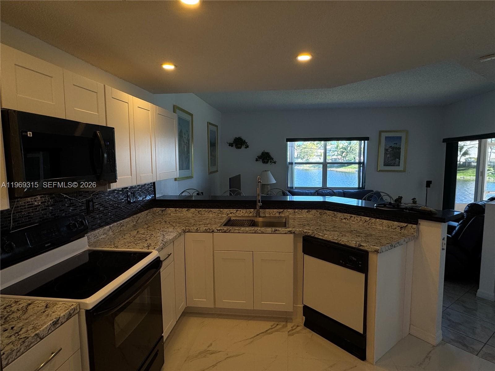 15490 SW 47th St, Miami FL 33185 — 19