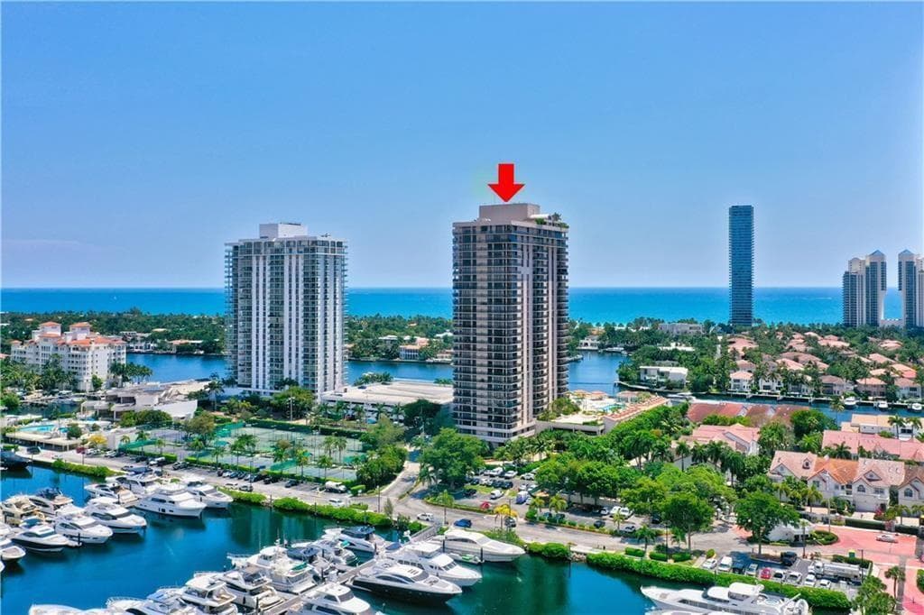 19667 Turnberry Way, Miami FL 33180 — 34