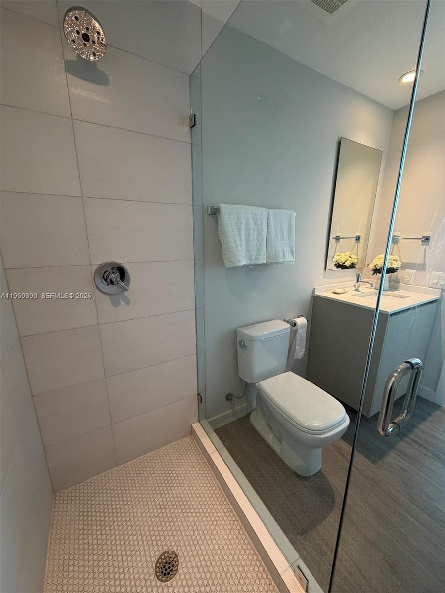 2900 NE 7th Ave # 1205, Miami FL 33137 — 72