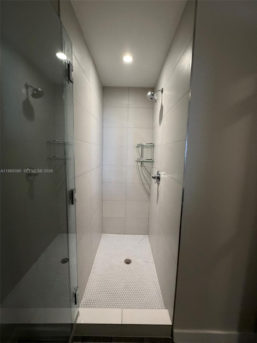 2900 NE 7th Ave # 1205, Miami FL 33137 — 47