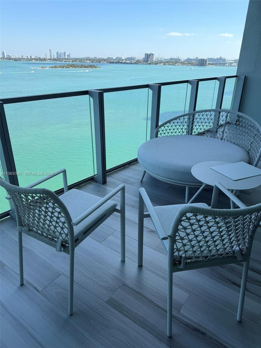 2900 NE 7th Ave # 1205, Miami FL 33137 — 12
