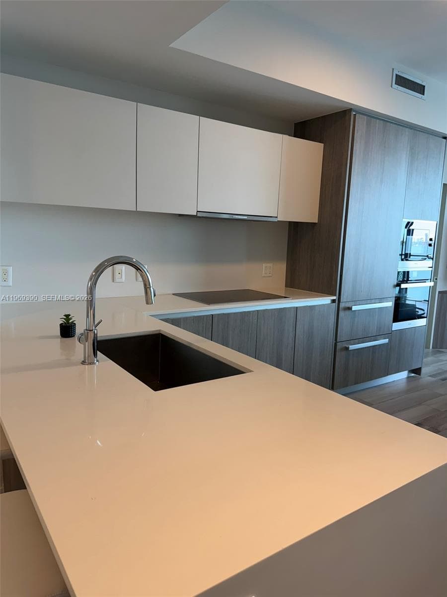 2900 NE 7th Ave # 1205, Miami FL 33137 — 14