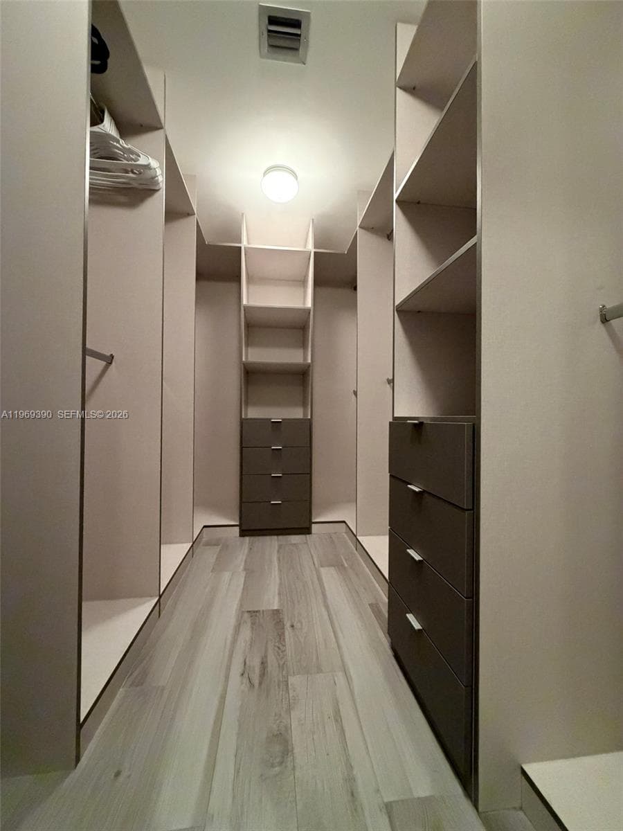 2900 NE 7th Ave # 1205, Miami FL 33137 — 40