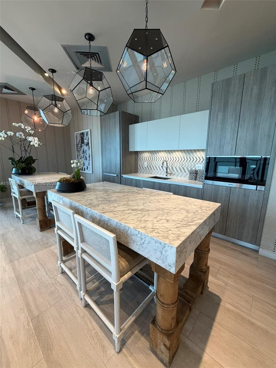 2900 NE 7th Ave # 1205, Miami FL 33137 — 87