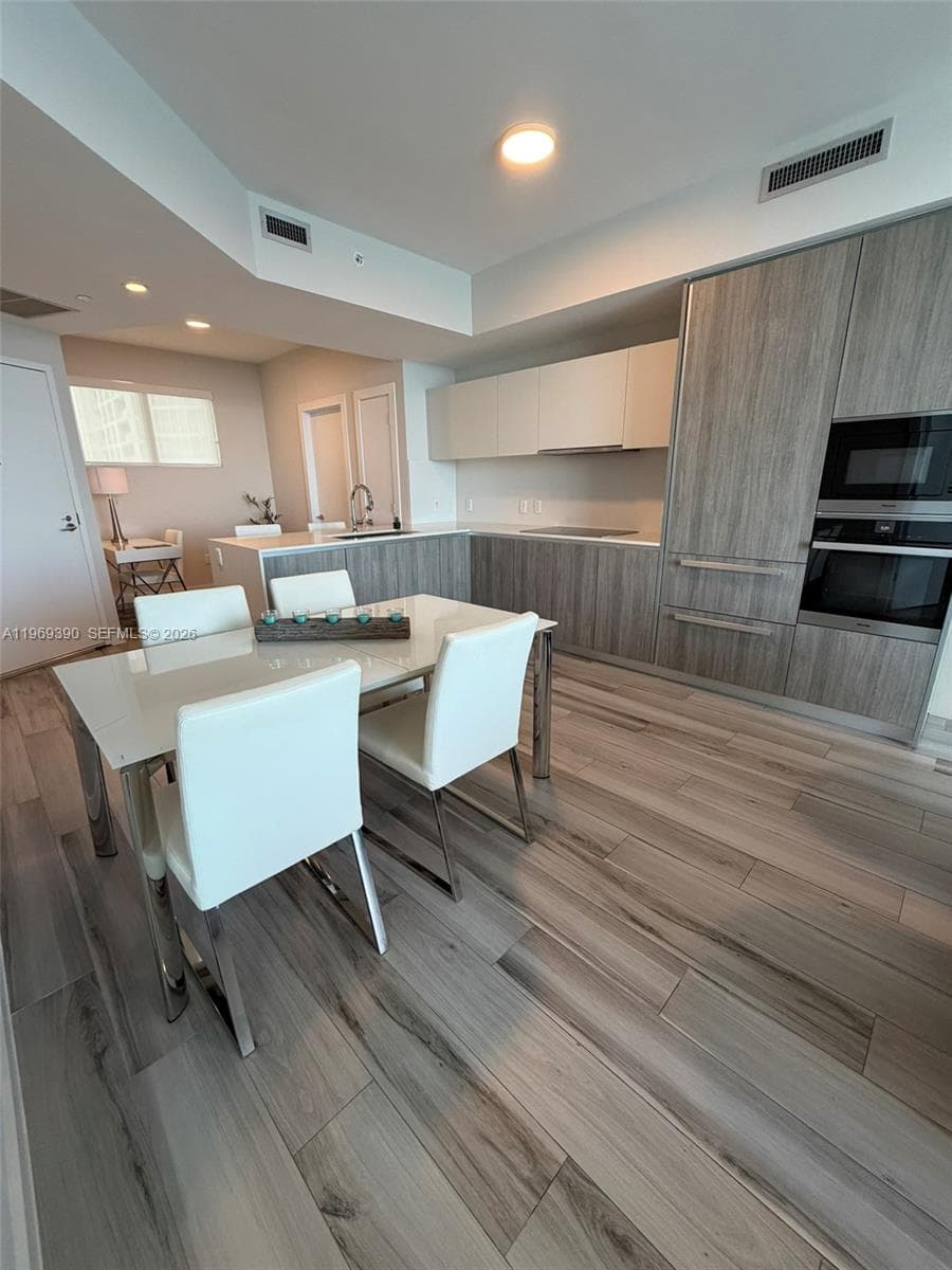 2900 NE 7th Ave # 1205, Miami FL 33137 — 8
