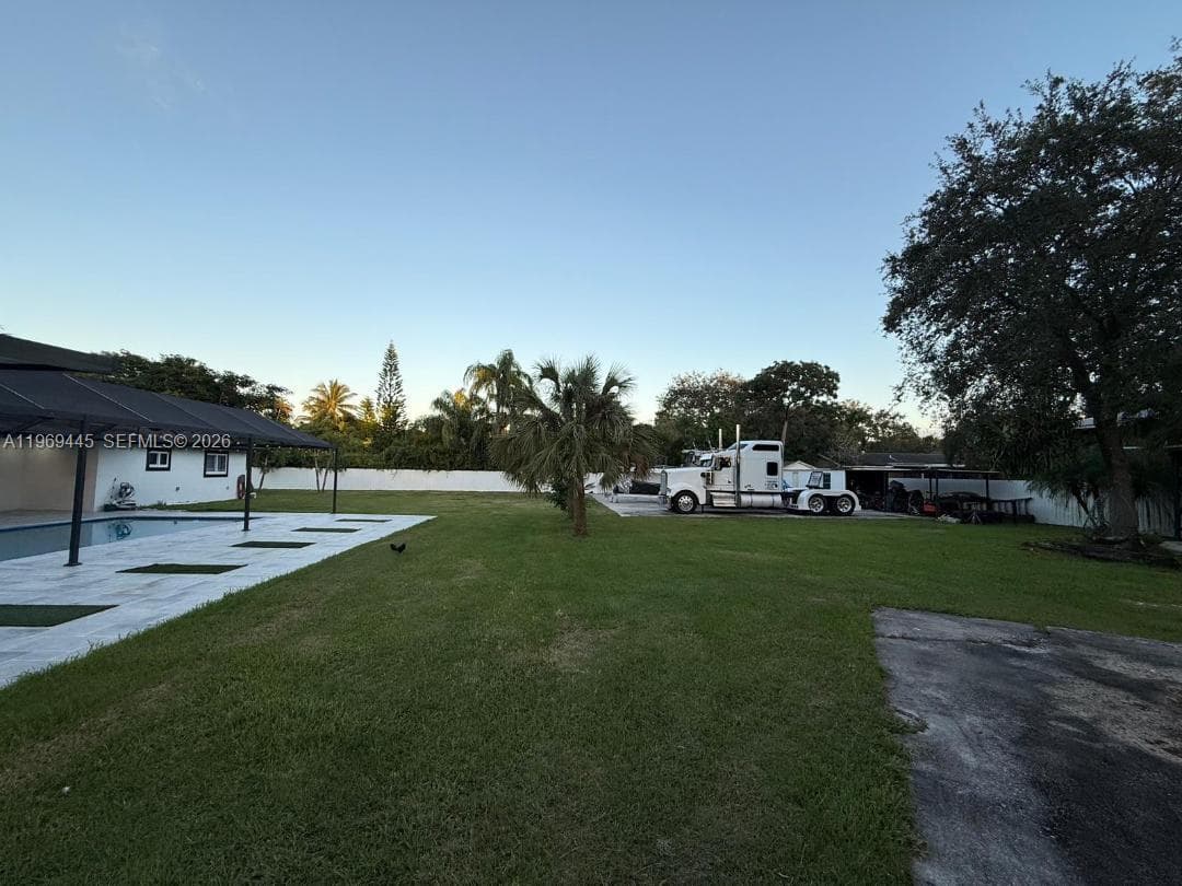 15750 SW 216th St, Miami FL 33170 — 6