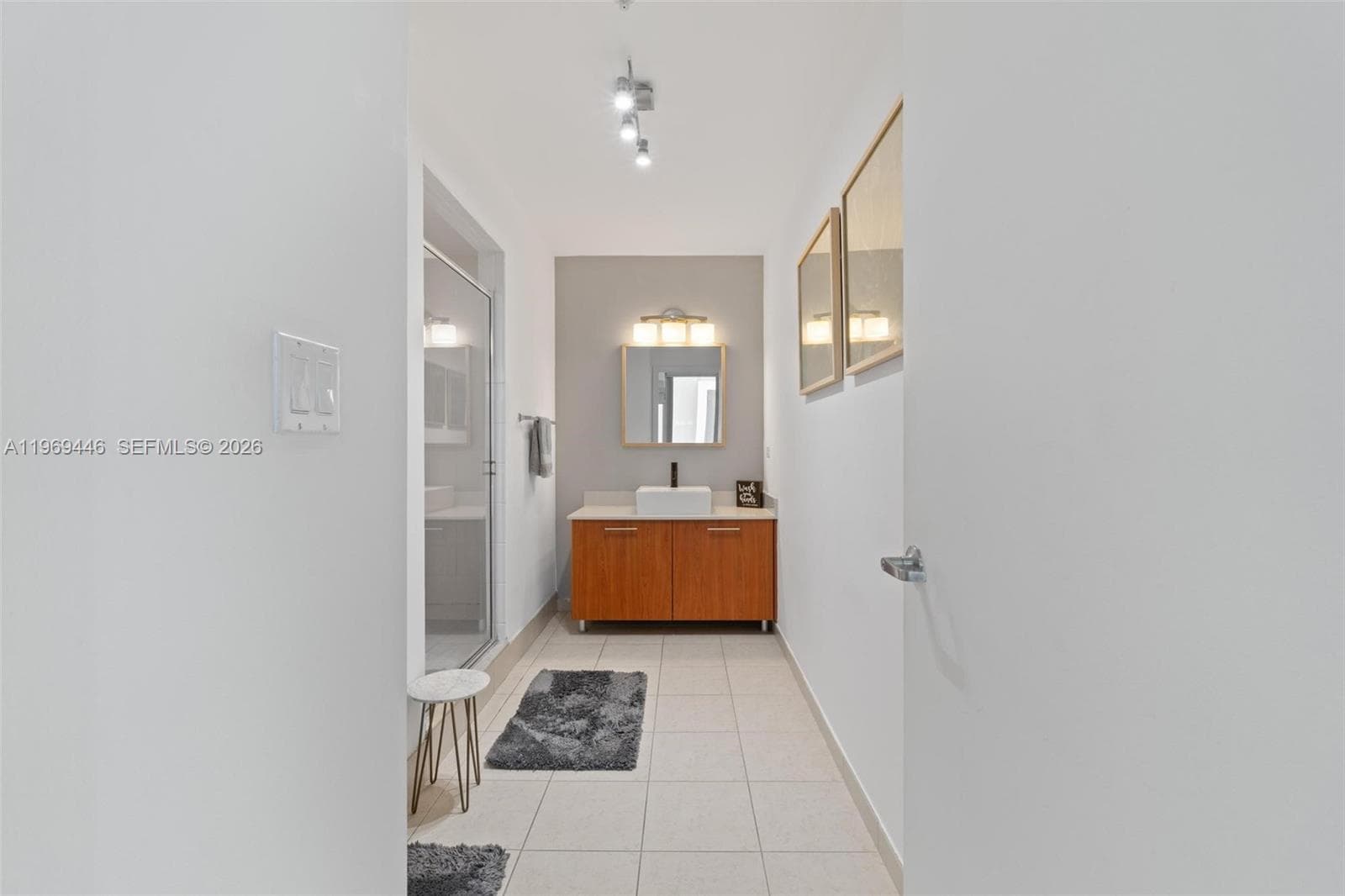 3301 NE 1st Ave # L0304, Miami FL 33137 — 21