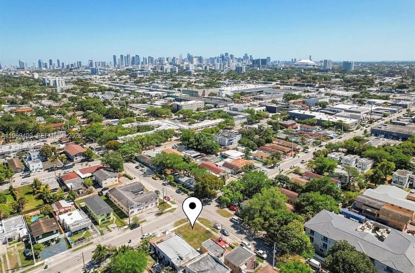 2600 NW 23rd Ave, Miami FL 33142 — 9