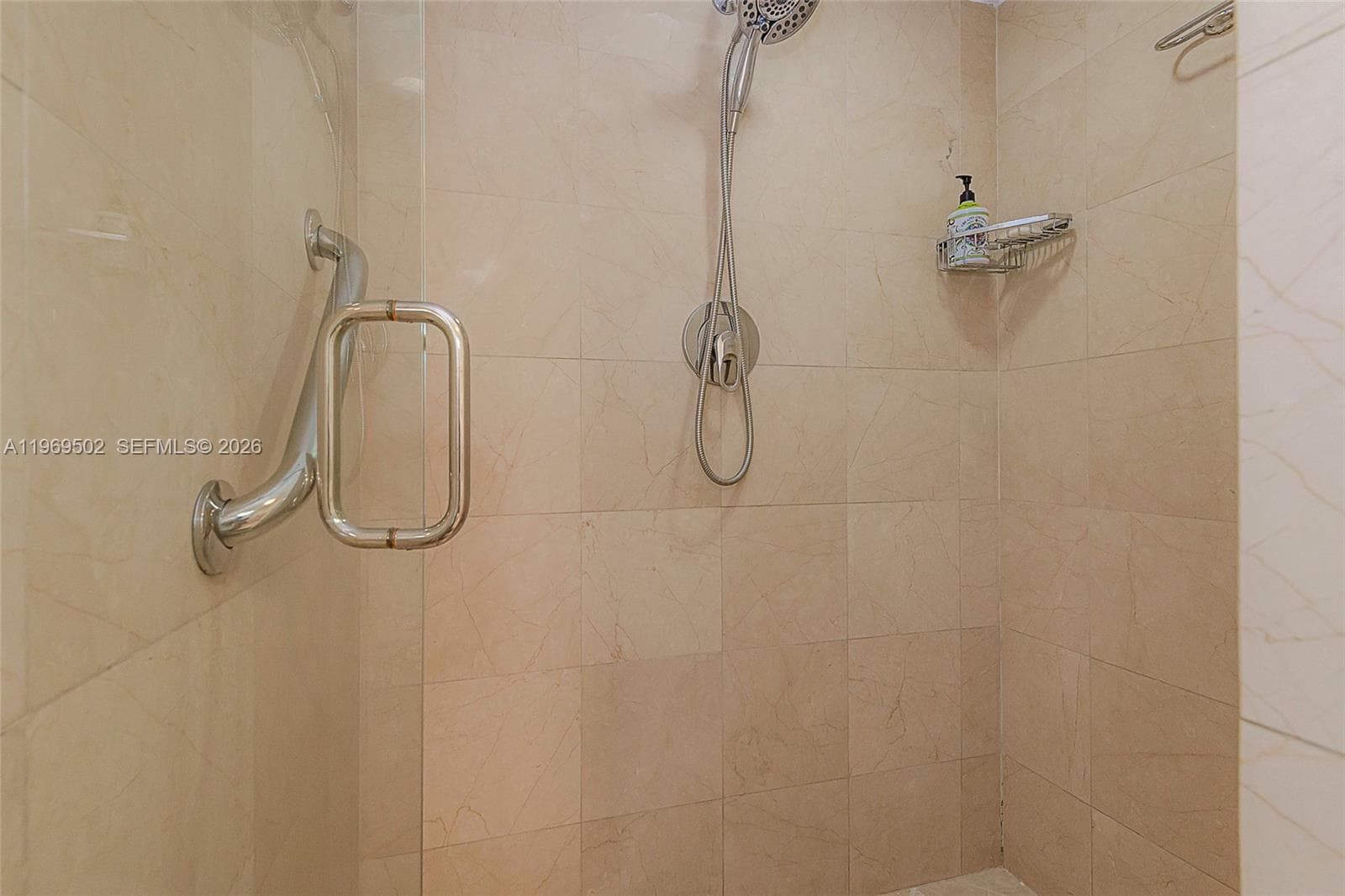 6423 Collins Ave # 309, Miami Beach FL 33141 — 27
