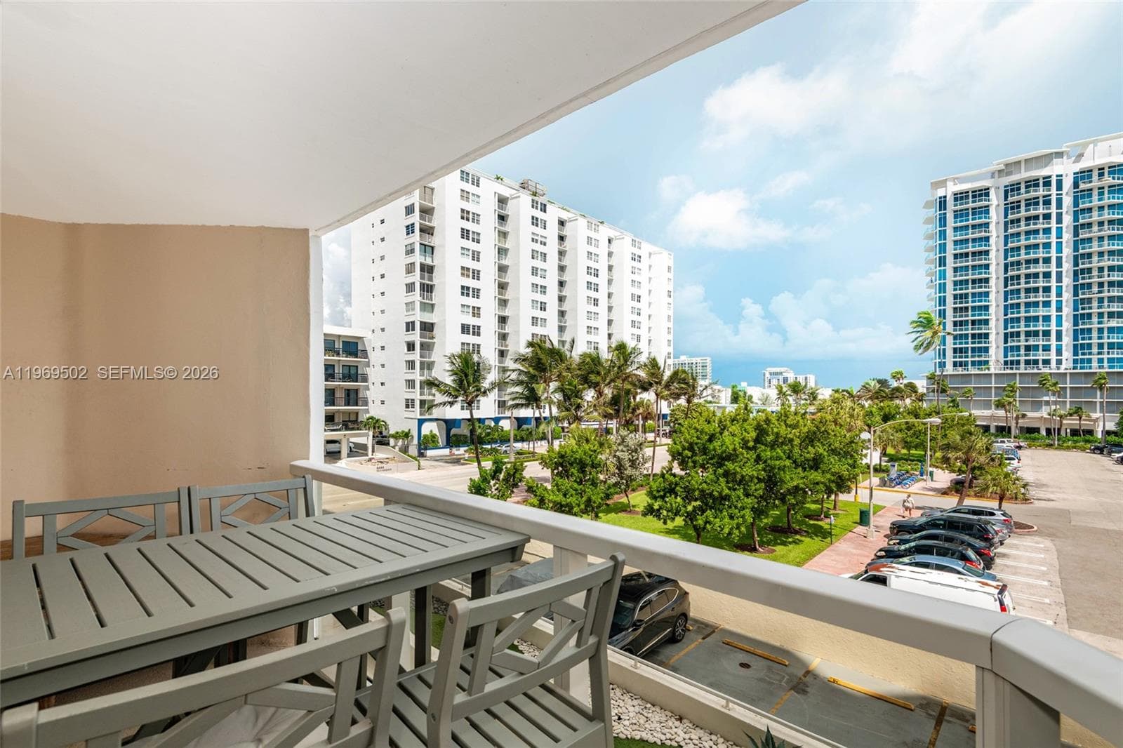 6423 Collins Ave # 309, Miami Beach FL 33141 — 3