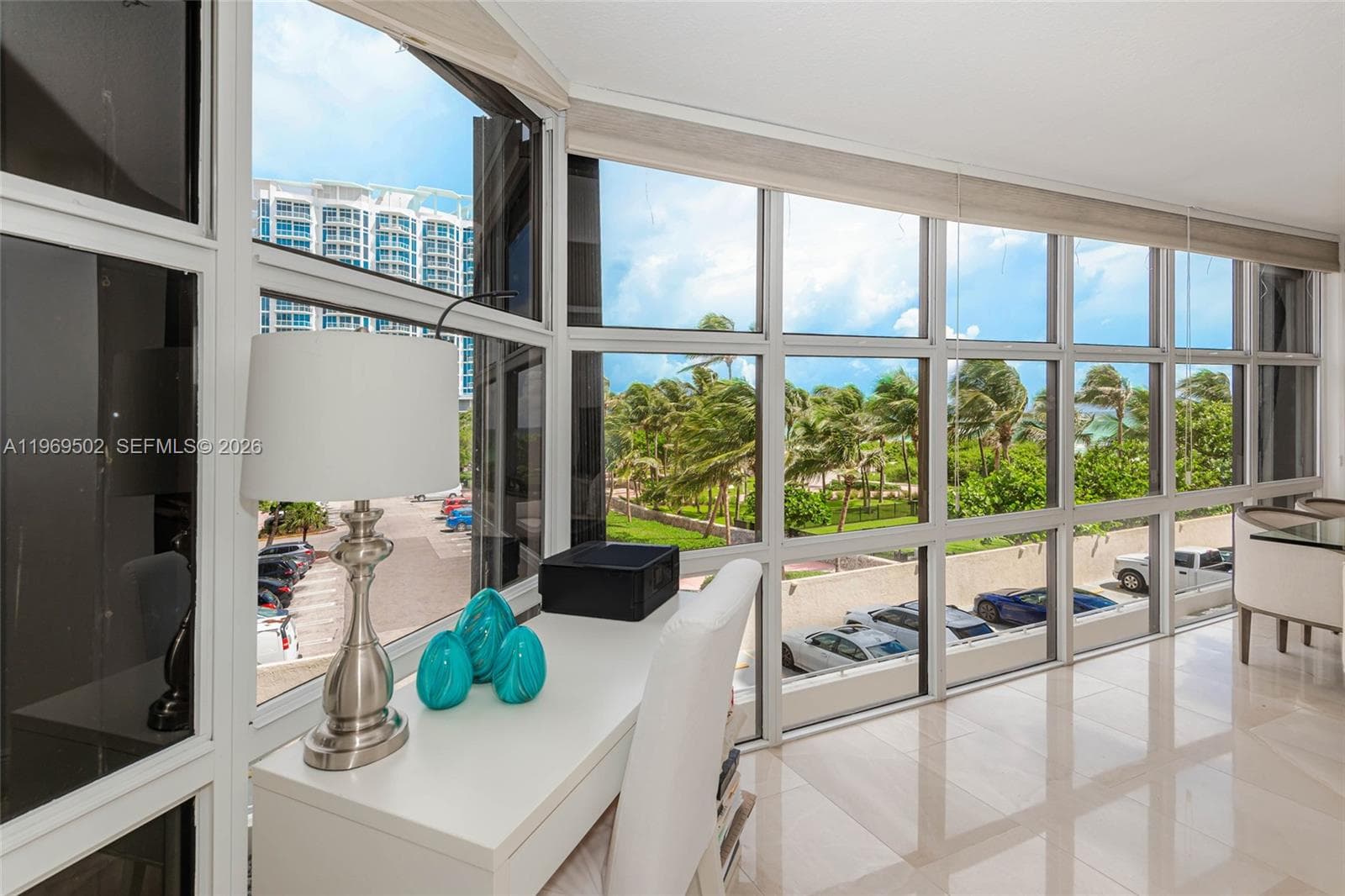 6423 Collins Ave # 309, Miami Beach FL 33141 — 4