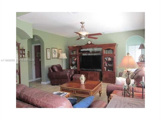 9468 SW 221st Ln, Cutler Bay FL 33190 — 10