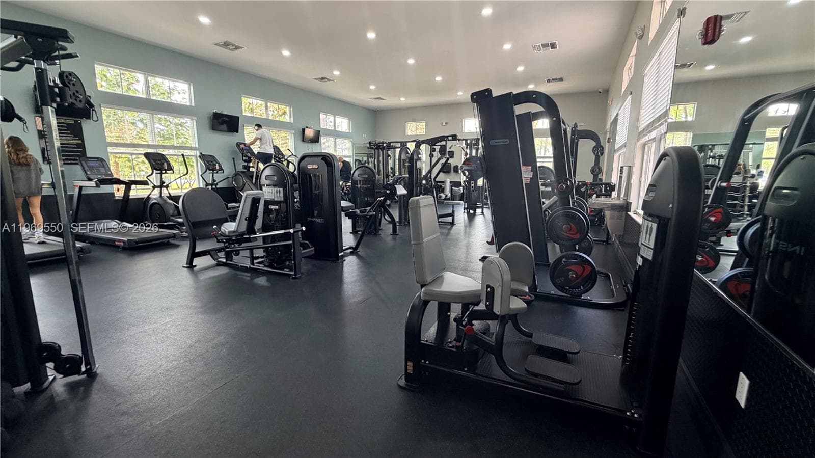 9468 SW 221st Ln, Cutler Bay FL 33190 — 33