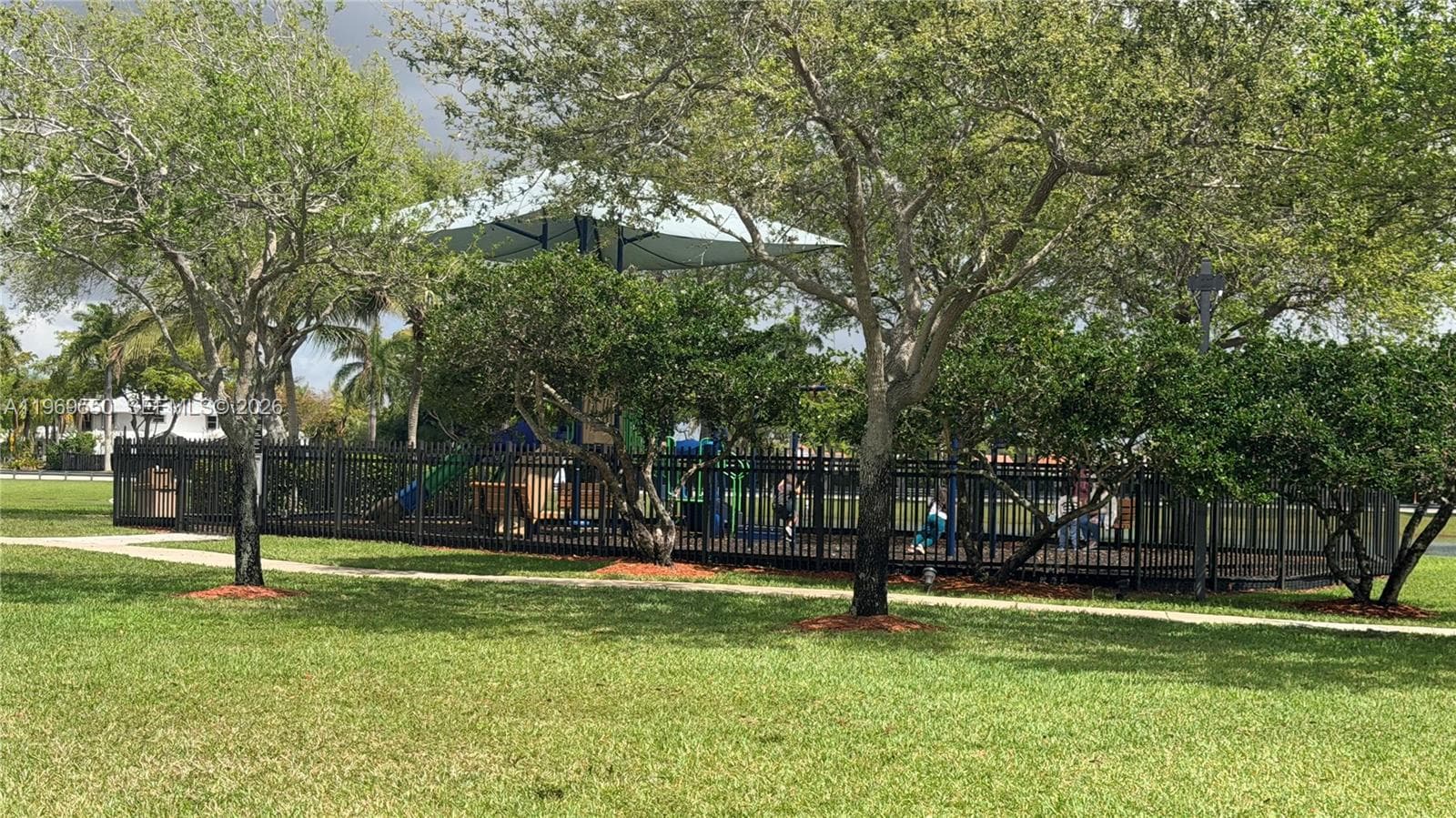 9468 SW 221st Ln, Cutler Bay FL 33190 — 25