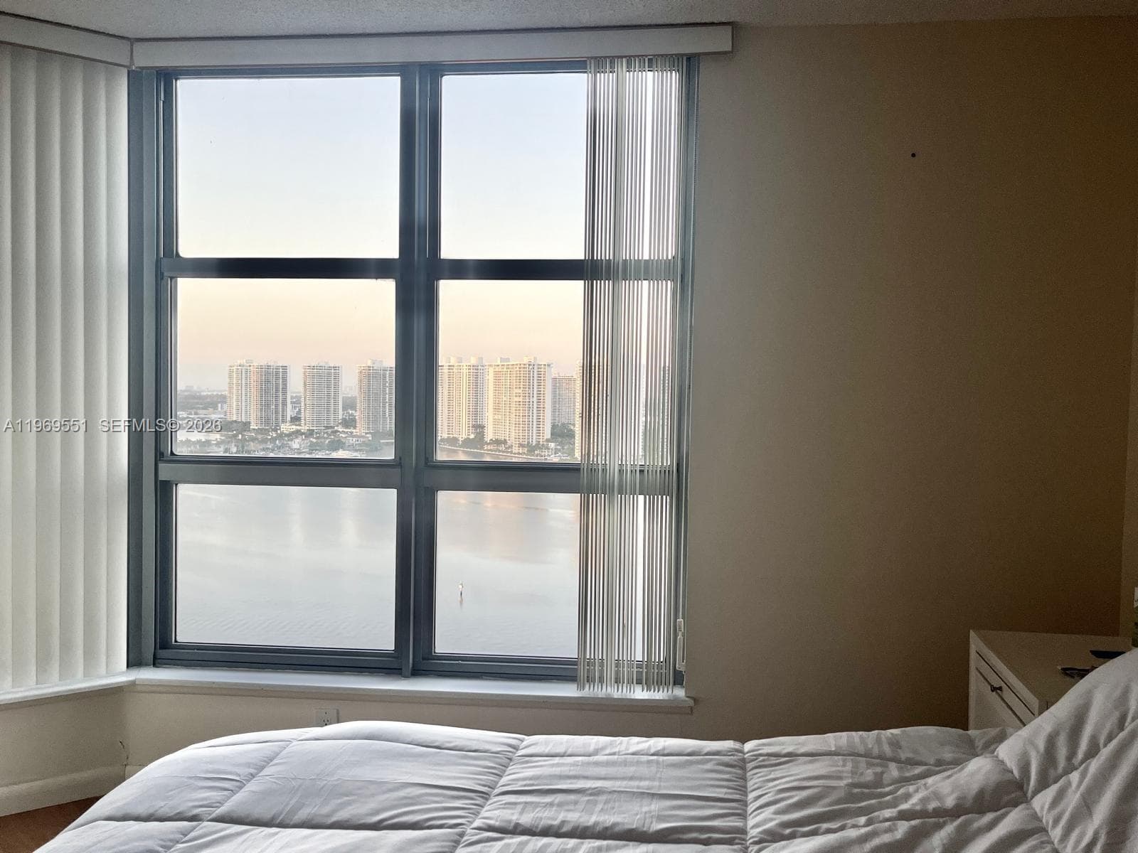 3530 Mystic Pointe Dr # 2504, Aventura FL 33180 — 16