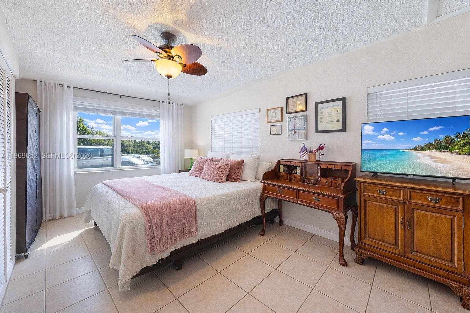 1611 SW 21st St, Miami FL 33145 — 24